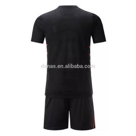 Wholesale soccer kits, soccer jersey 2017 thai quality kits